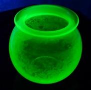 uranium leech pot under UV light