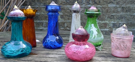 hyacinth bulbs in hyacinth vases